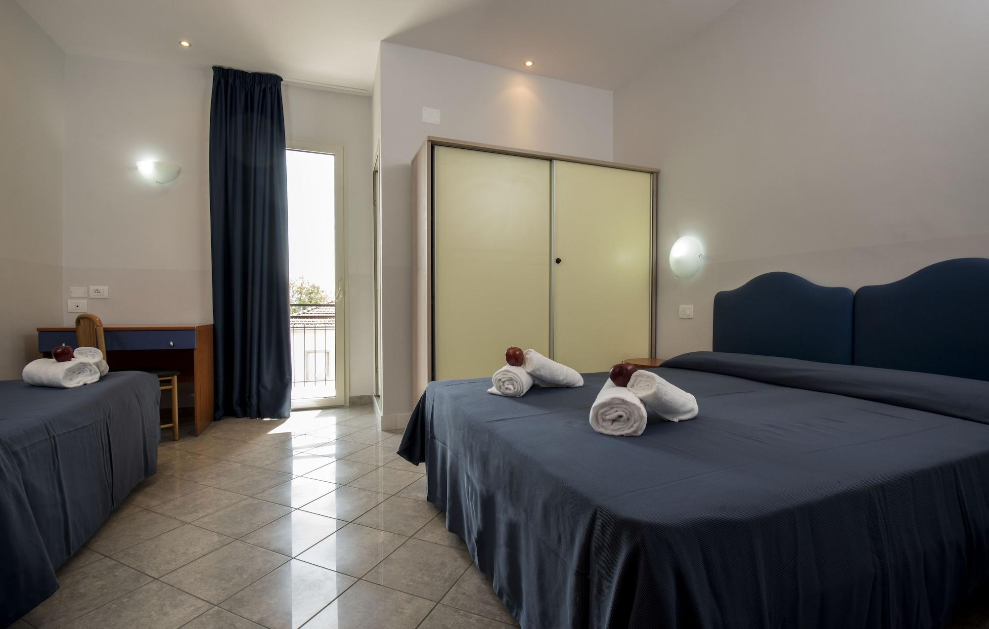 Hotel Scarlet Rimini Esterno foto
