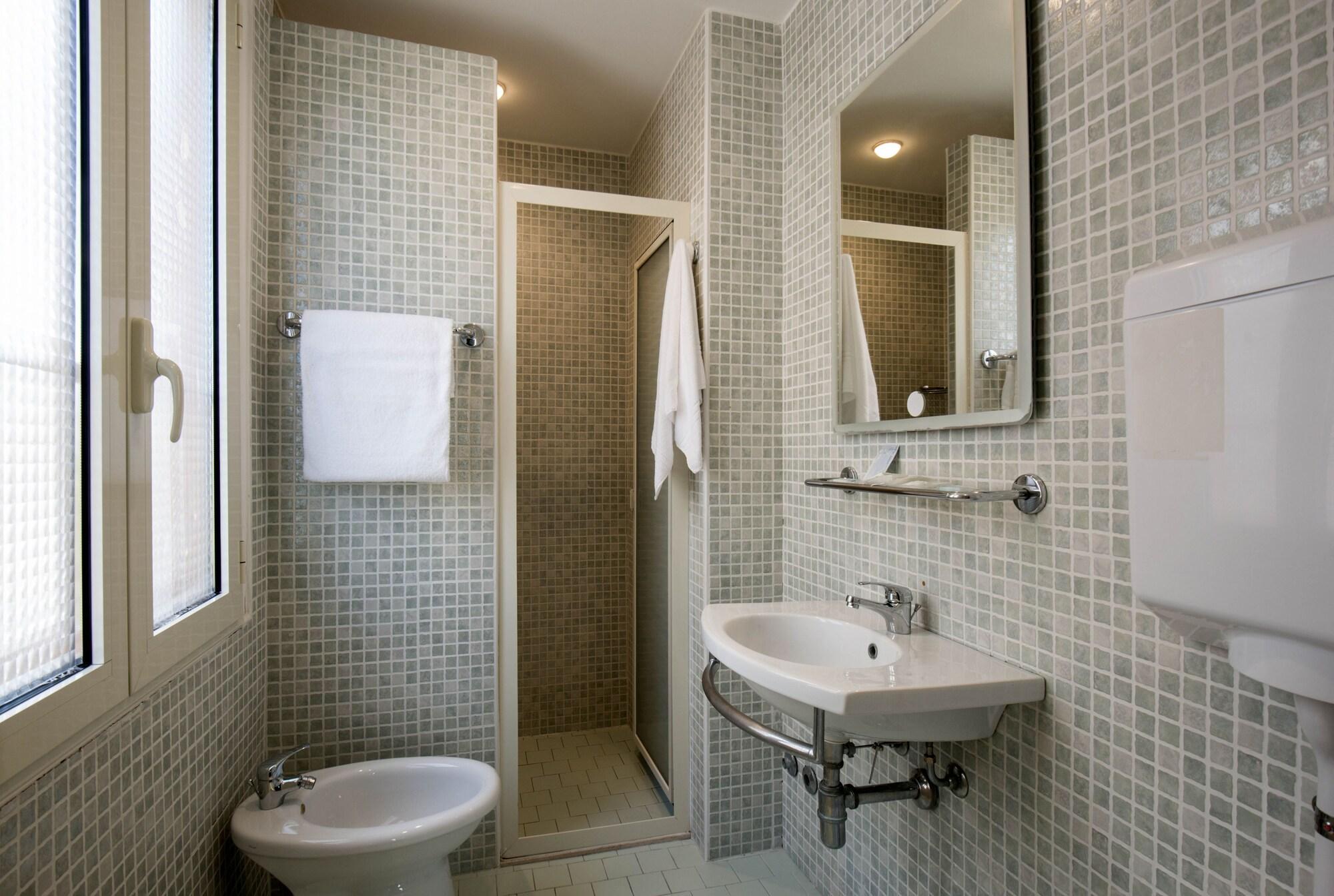 Hotel Scarlet Rimini Esterno foto