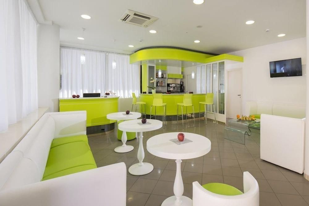 Hotel Scarlet Rimini Esterno foto