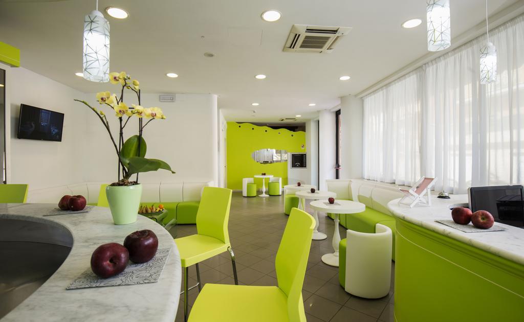 Hotel Scarlet Rimini Esterno foto